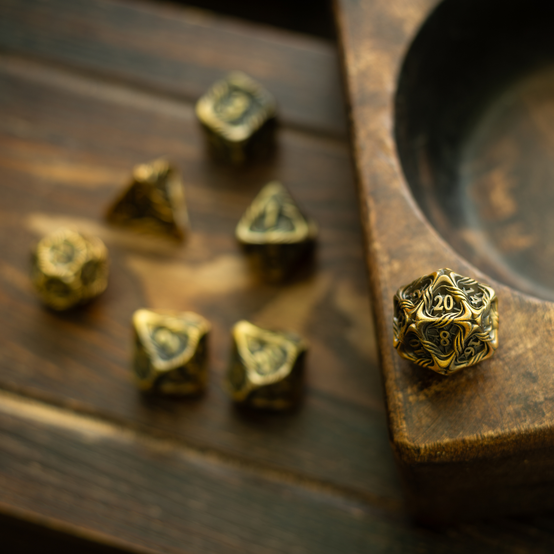 Briarbound Bronze Hollow Metal DND Dice Set