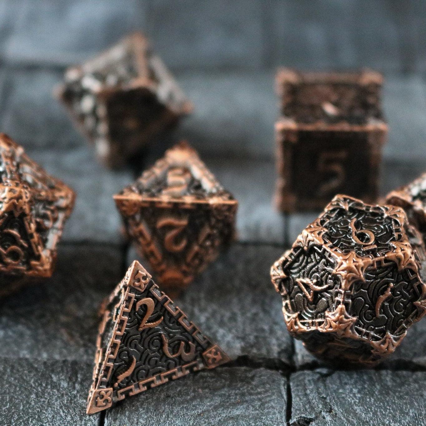 Dagger Copper Metal DND Dice Set