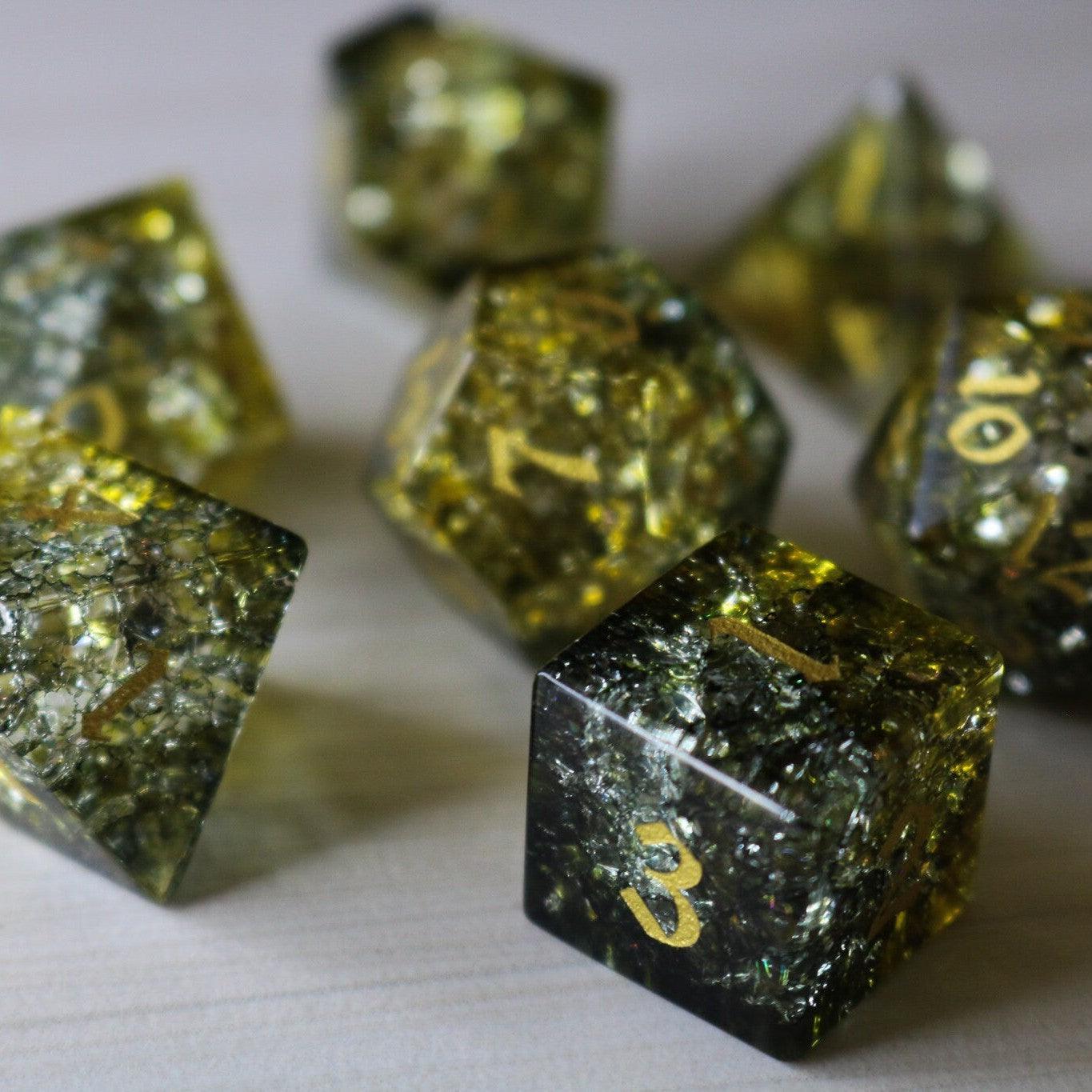Dark Sun (Green And Yellow) Forge Fire Glass DND Dice Set