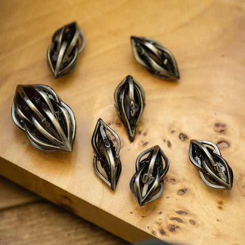 Gothic Thorn Hollow Metal DND Dice Set