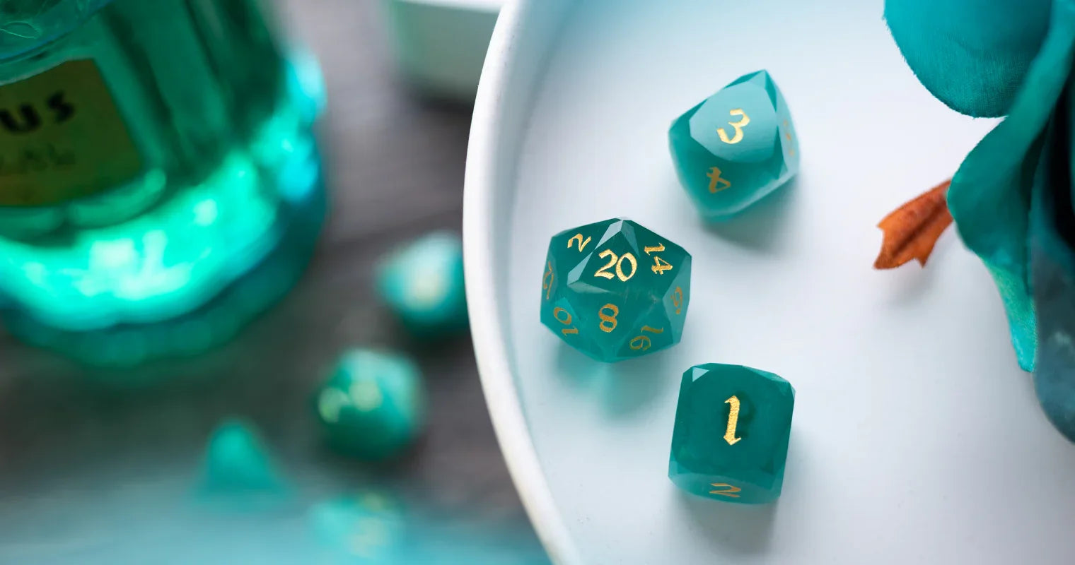 Dwarf Cut Gemstone Dice - Dwarf Cut Gemstone Dice Deliver Color and Precision at Table
