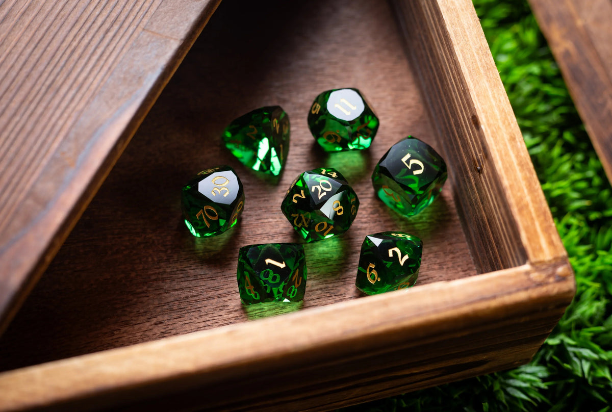 Best 7 Piece Dice Sets for D&D & Tabletop RPGs | Runic Dice