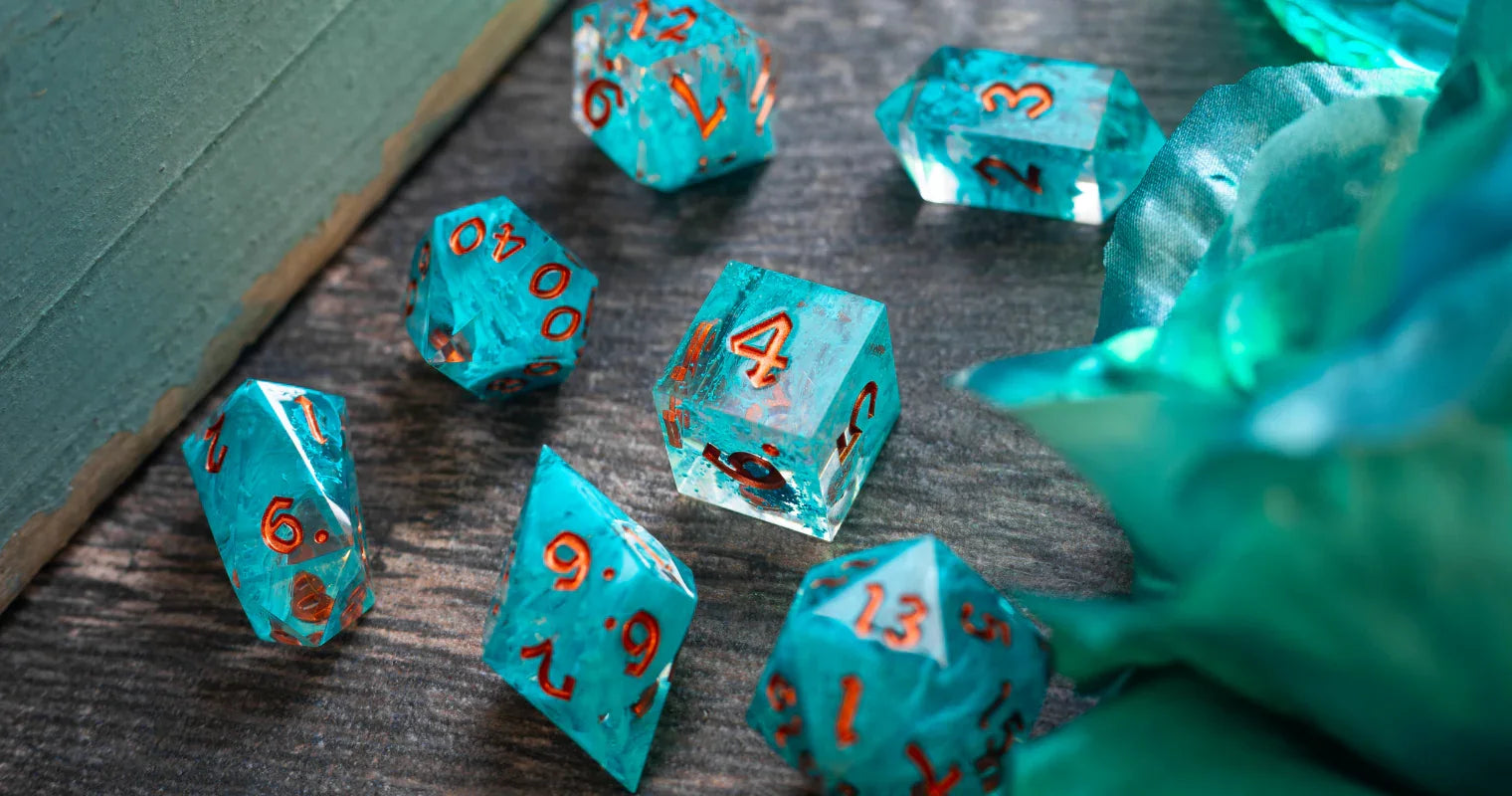 Unique Resin Dice Designs - Unique Resin Dice Designs Crafting Crystal Clear Rolls