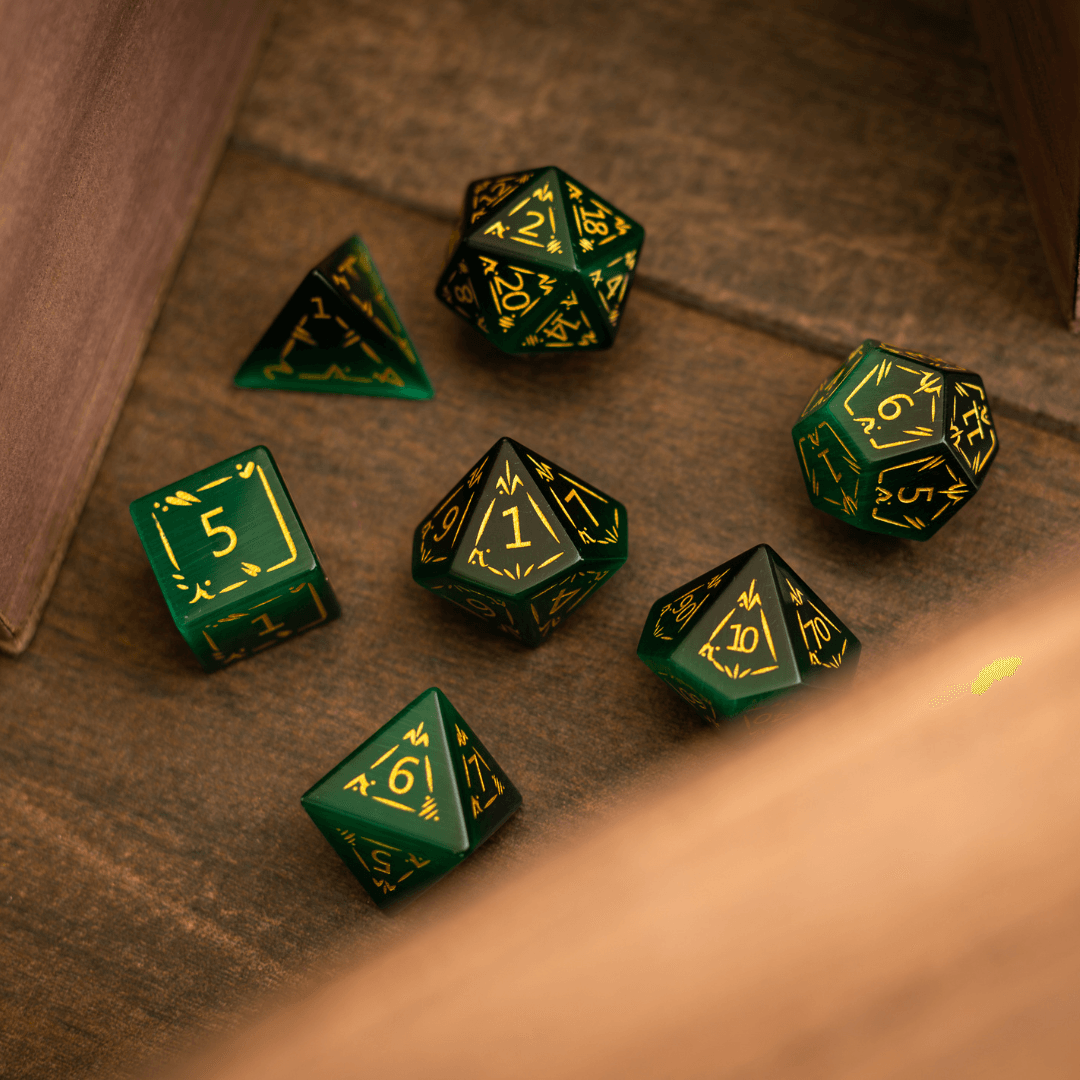 Metallic Dice Games 16mm Gemstone Dice Set - Engraved Imperial Stone (Green)