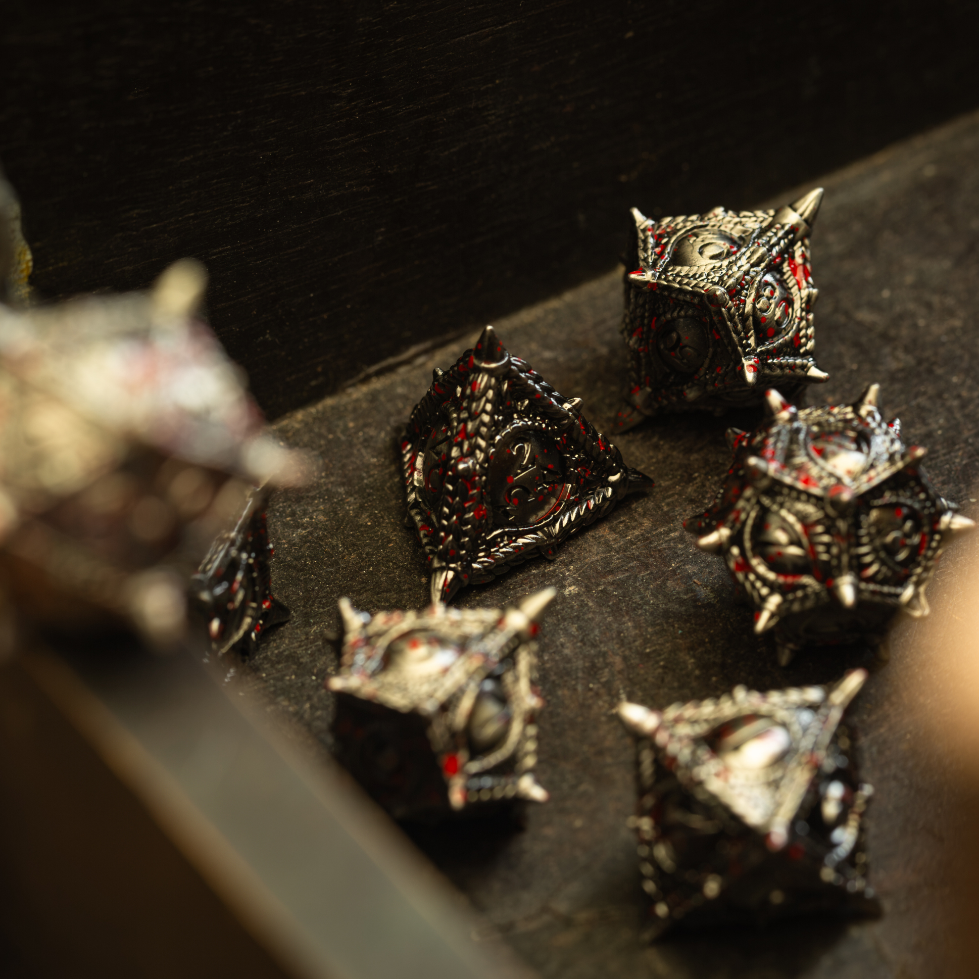 Everwatch Bloodstained Silver Metal DND Dice Set